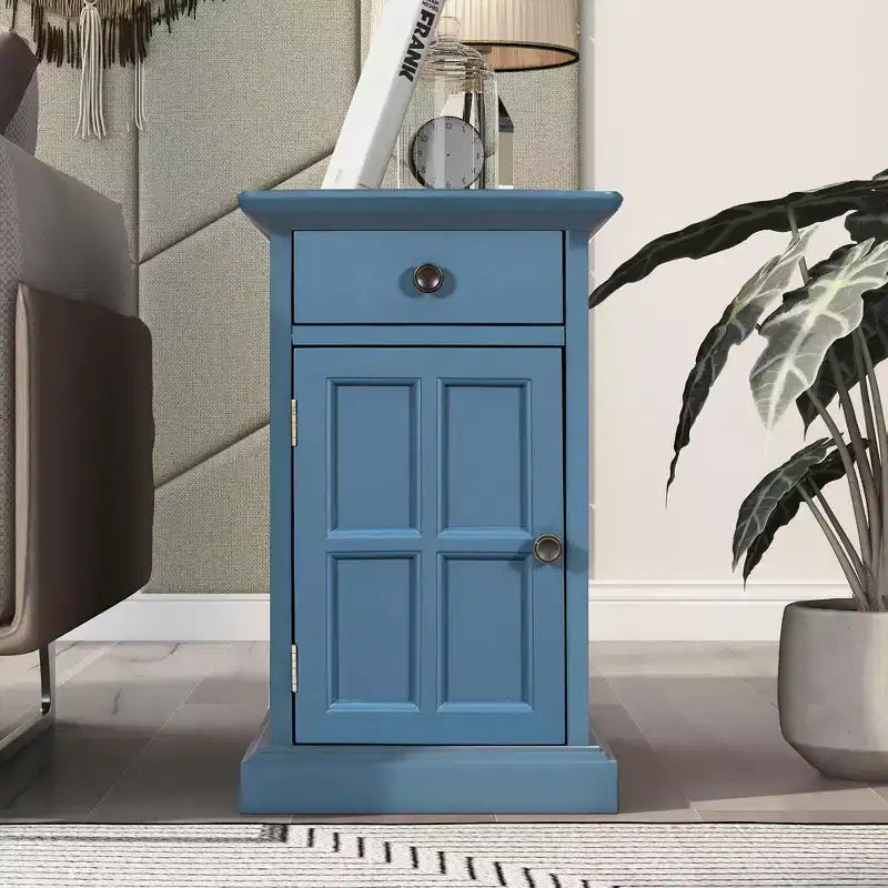 Mesa Auxiliar Vintage Clásica con Puertos USB y 1 Cajón con Portavasos, Mesa Estrecha para Sofá, Mesita de Noche para Sala de Estar, Dormitorio