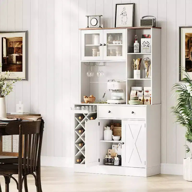 Cafetería con exquisitas puertas de granero, aparador con botellero, mueble de almacenamiento para cocina, comedor